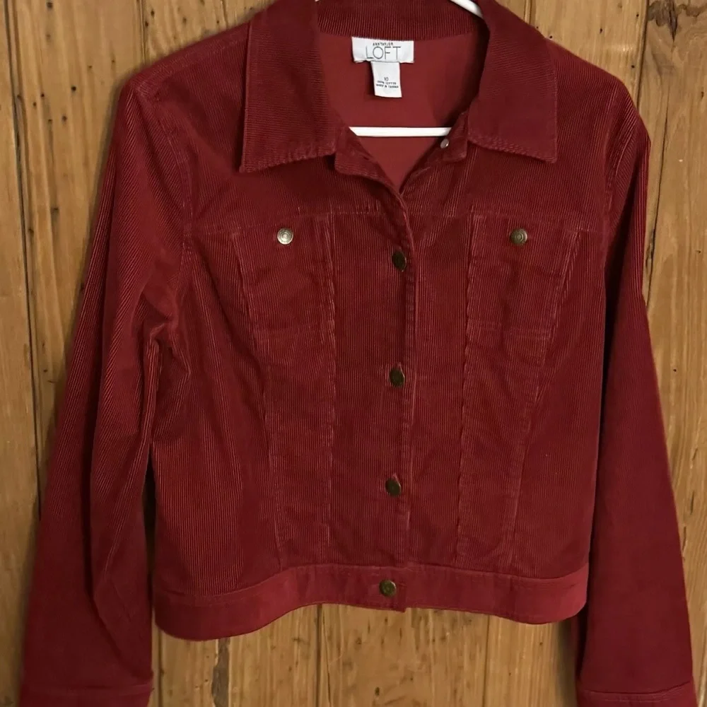 Ann Taylor Loft Rust Red woman’s size 10 corduroy jacket. - Picture 4 of 10